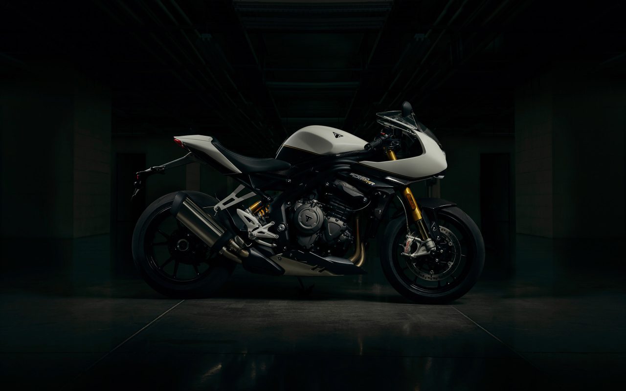 Triumph PH announces price of new Speed Triple 1200RR