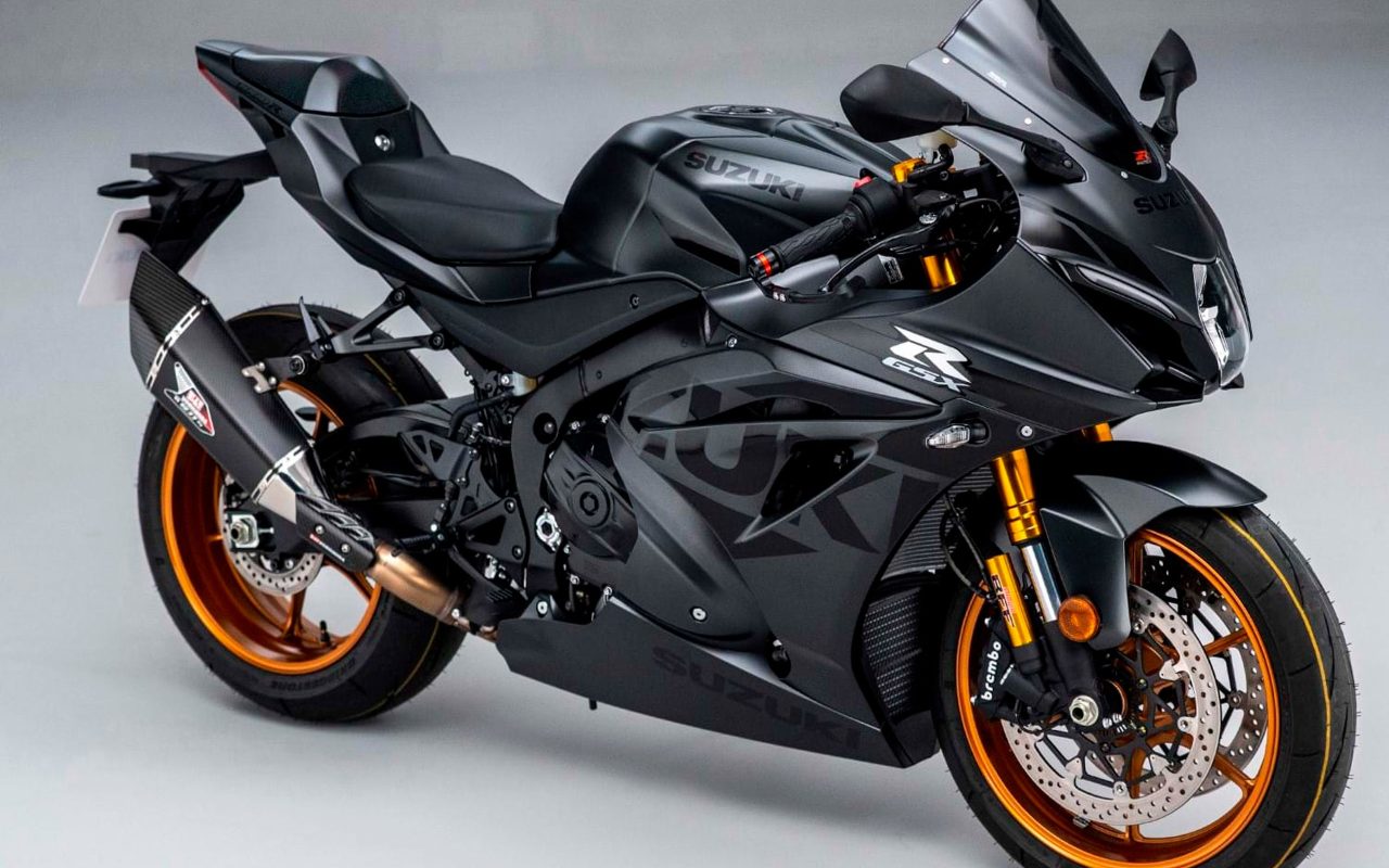 Suzuki unveils GSX-R1000R Phantom special-edition