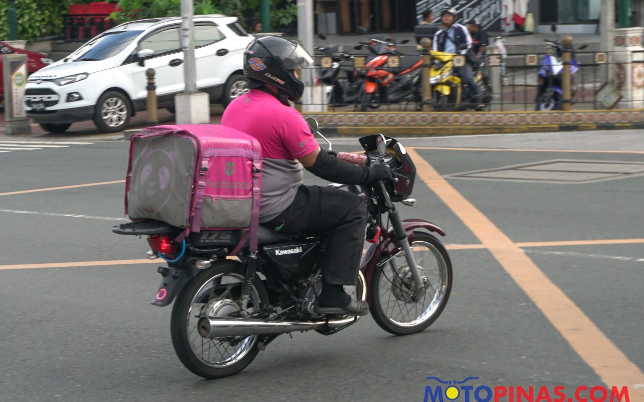 LTO to open express lane for motorcycle delivery riders