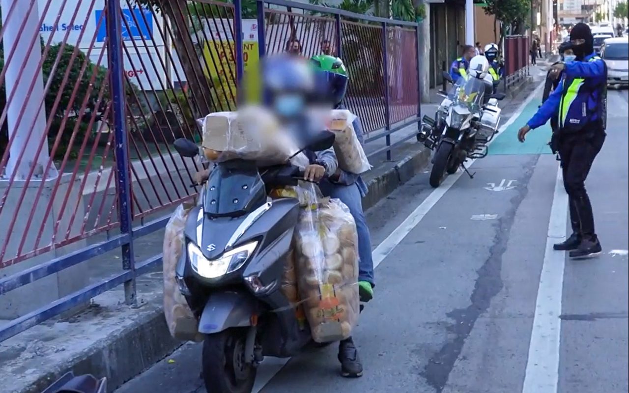 MMDA reminds the public that motorcycles are not made for hauling