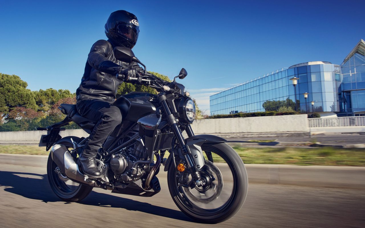2022 Honda CB300R neo sports café bike unleashed