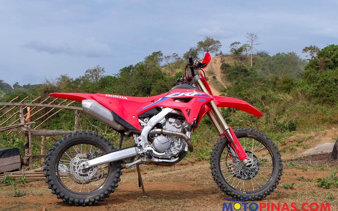 Honda PH says CRF250RX available, Dealers say no stocks
