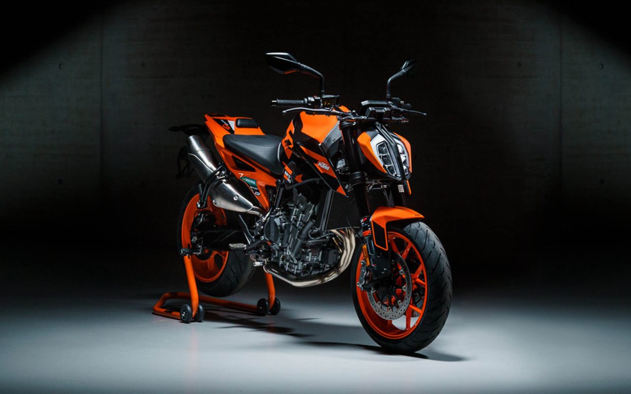 KTM unveils 2022 890 Duke GP