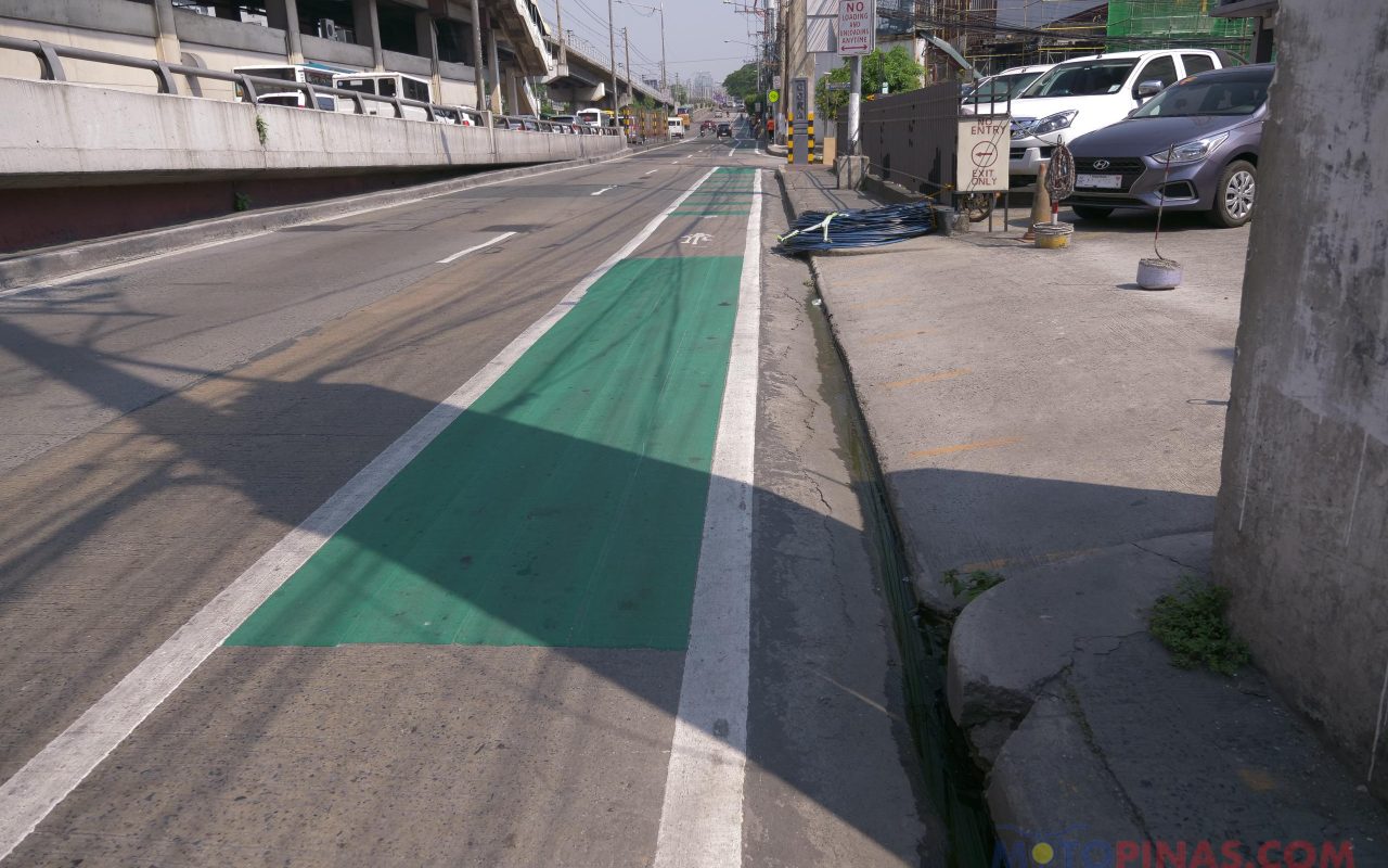 LTO revokes driver's license of rider who almost hit a cyclist on bike lane