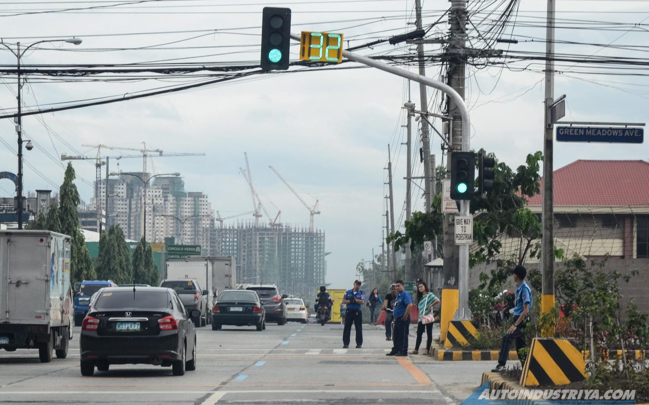 MMDA ditches traffic light timers for newer sensors