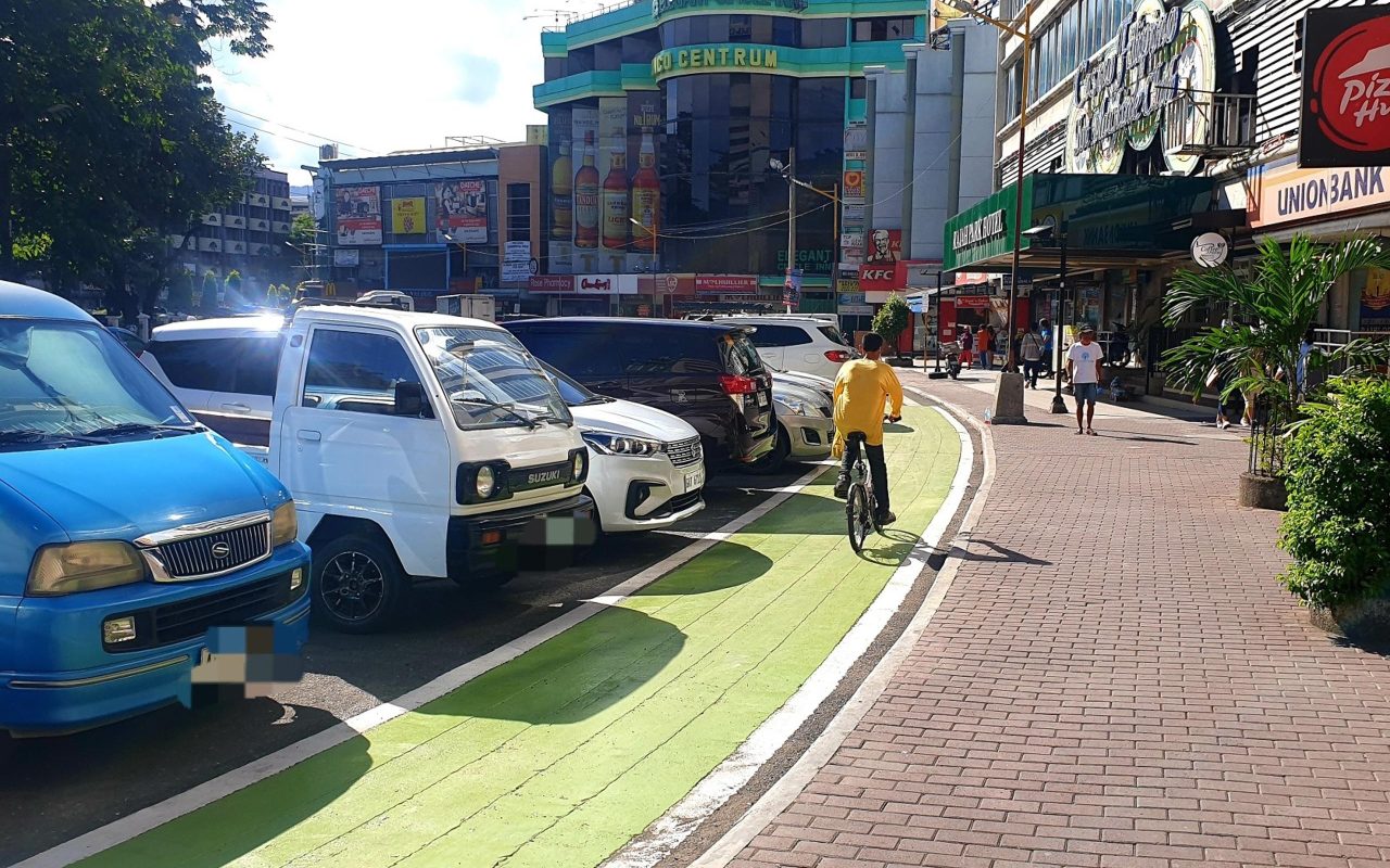 Cebu plans to share bicycle lanes with motorcycles
