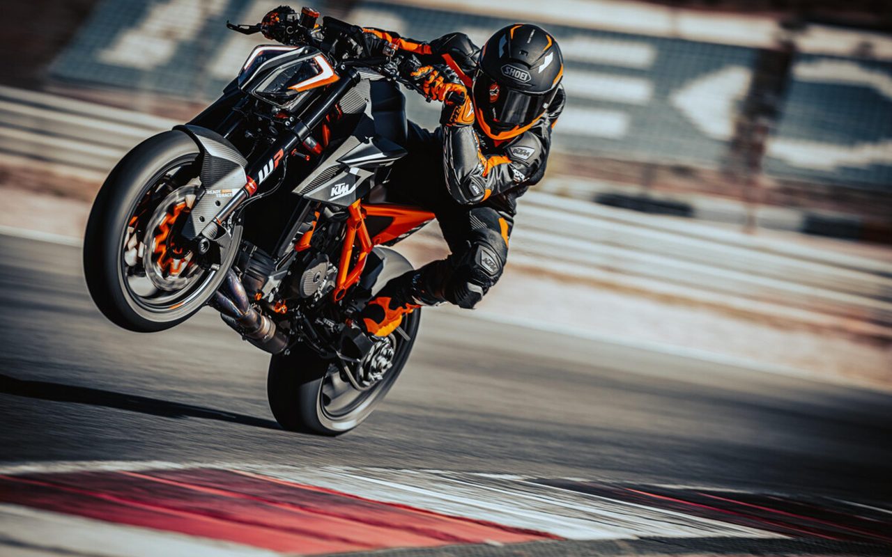 500-unit-only Super Duke RR announced by KTM