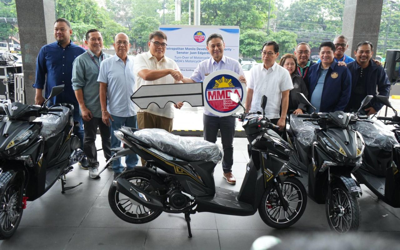 MMDA Riding Academy gets 10 RUSI motorcycles