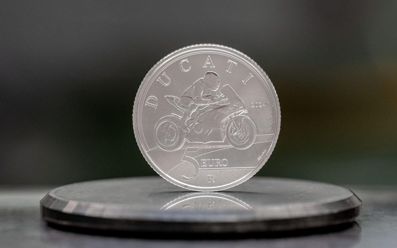 Italy honors Ducati with a 5 Euro coin