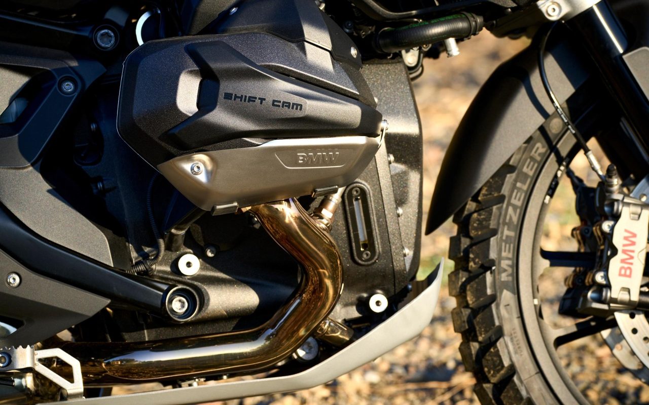 BMW R 1300 GS Adventure to feature automatic transmission