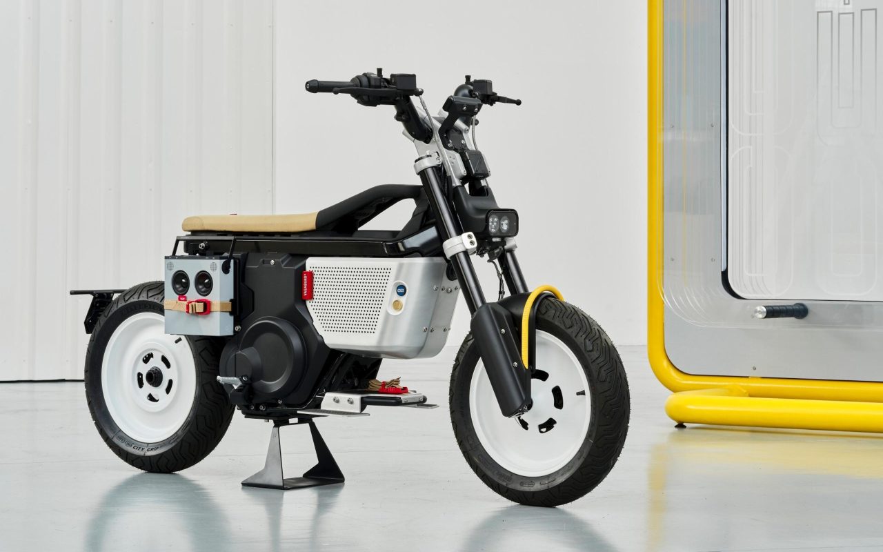 Look: custom BMW CE 02 e-bike by VAGABUND