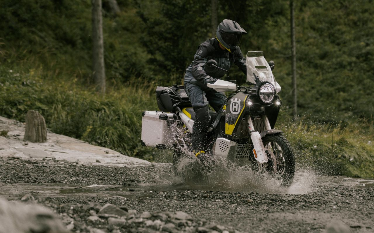 Husqvarna updates the Norden 901 for 2025