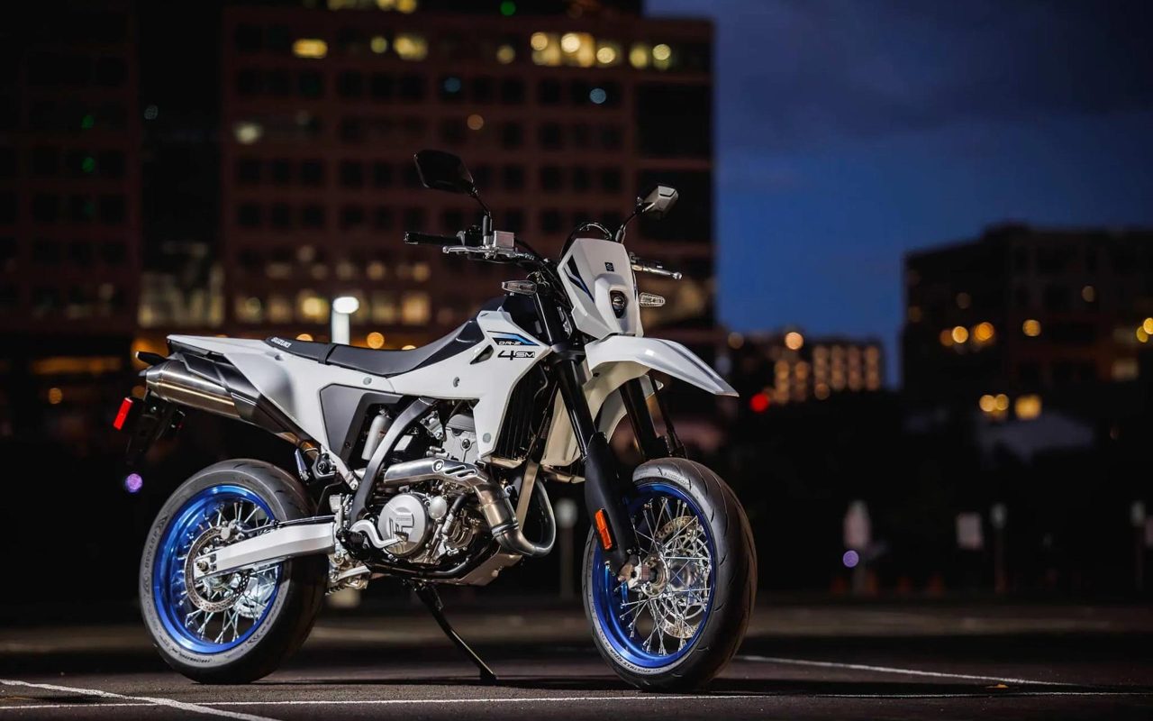 2024EICMA: Suzuki introduces the 2025 DR-Z4S and DR-Z4SM