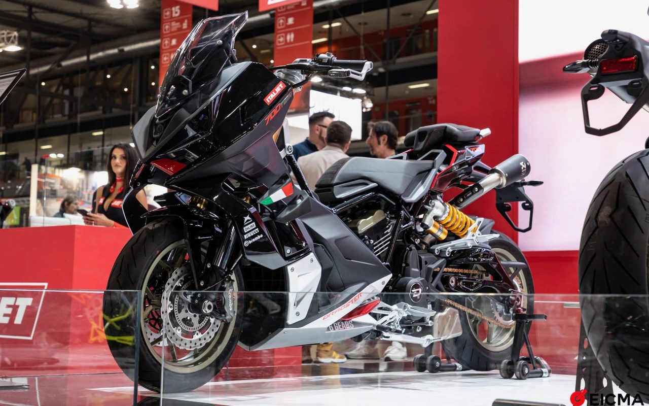 Italjet unveils QJ SRV 700-powered Dragster 700 Twin