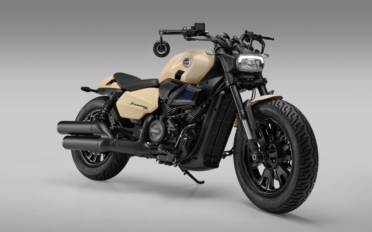 Benelli debuts the Leoncino Bobber 400 at EICMA