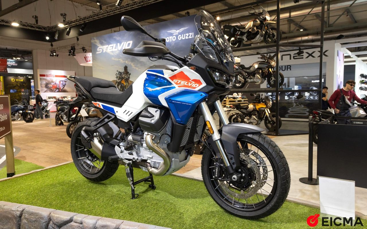 Moto Guzzi celebrates 200 years of the Stelvio Pass with the Duecento
