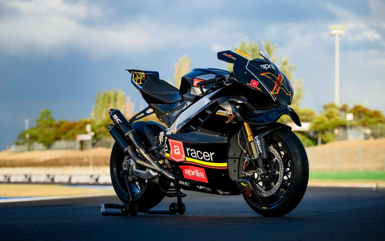 30 units of Aprilia RSV4 X ex3ma sold out in 2.5 months