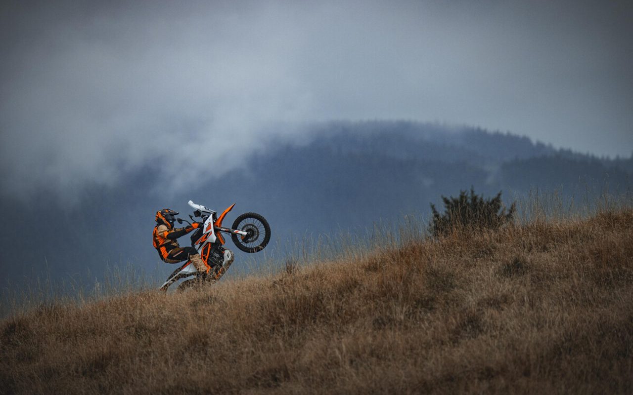 2025 KTM 390 Adventure R boasts a new 399cc engine