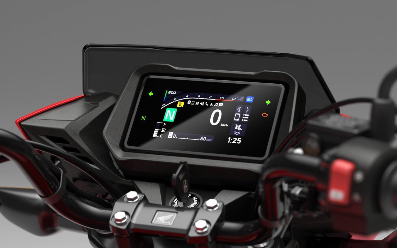 Honda introduces idling stop, TFT screen on the CB125