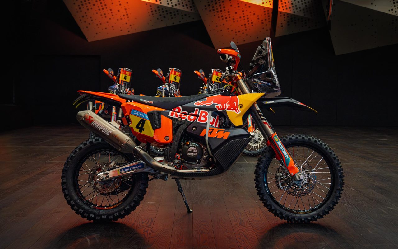 KTM announces limited-ed 2026 450 RALLY REPLICA and Sanders Edition bikes