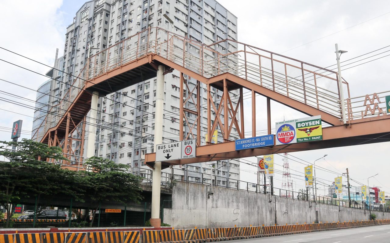 DOTr to spend PHP 89M to replace 'Mt. Kamuning' footbridge