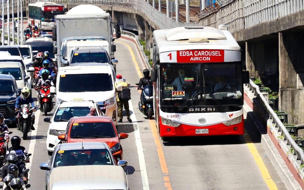 Bus group: 90% of accidents caused by motorcycles