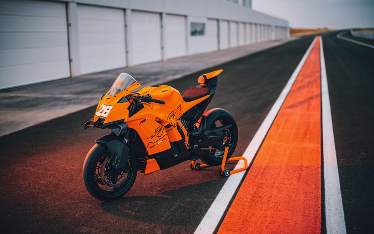 KTM confirms 990 RC R production to start this October