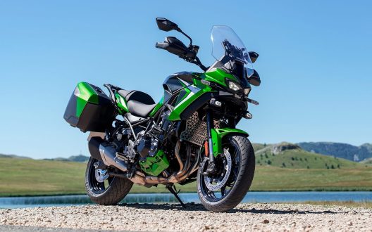New Kawasaki Versys 900 packs radar tech, SRP: PHP 858K