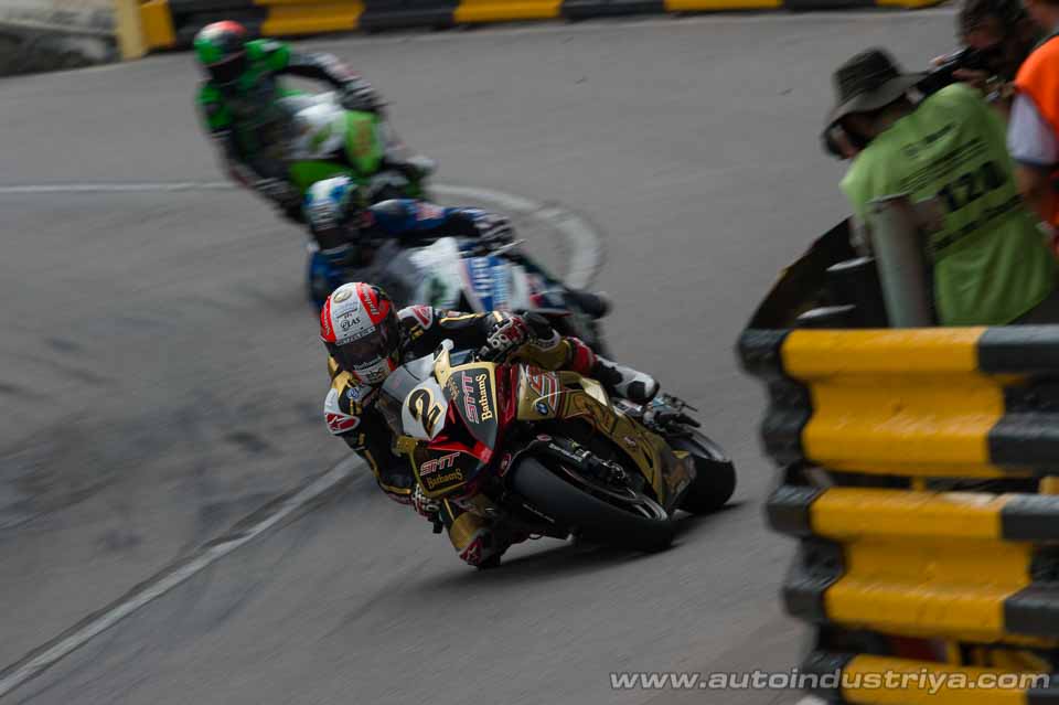 Rutter in action