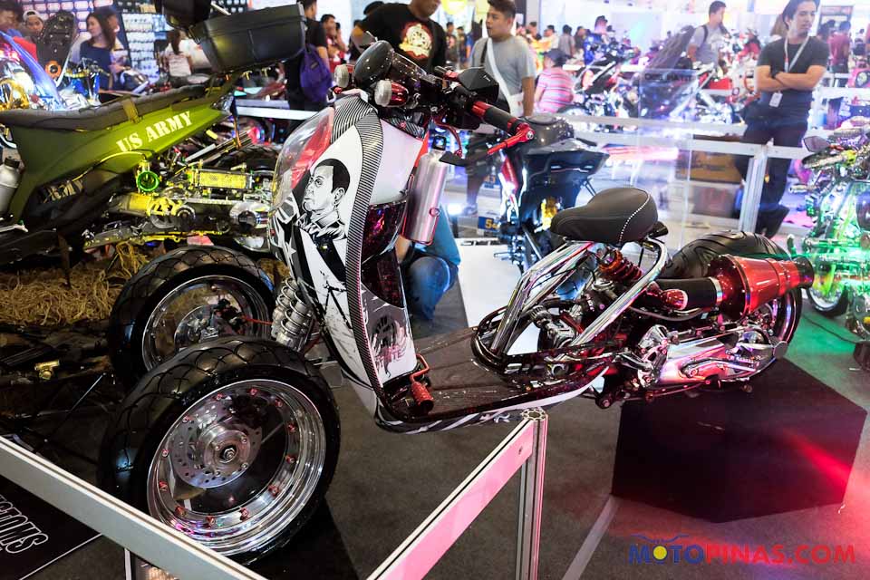 Street and underbones dominate 2017 Philippine motorcycle show