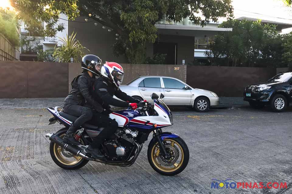 How to ride pillion as a better motorcycle passenger