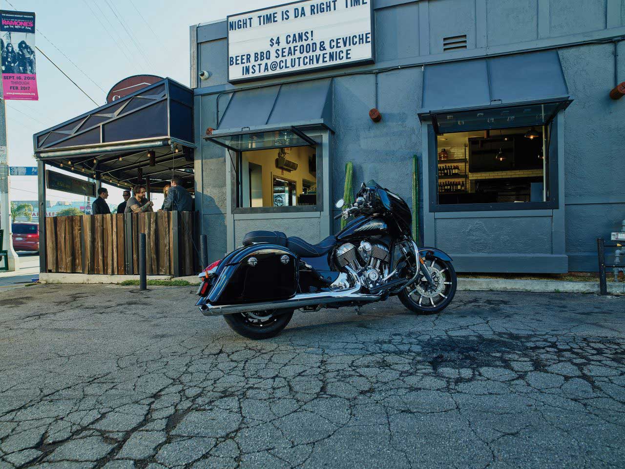 Indian reveals 2017 Chieftain Elite, Limited trims Indian reveals 2017 Chieftain Elite, Limited trims