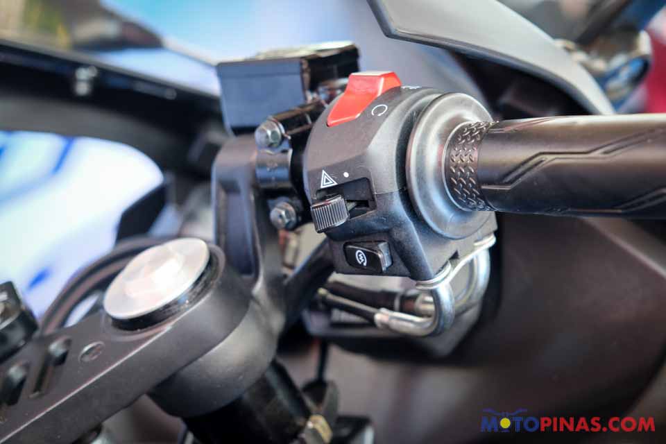 Yamaha Philippines launches YZF-R15