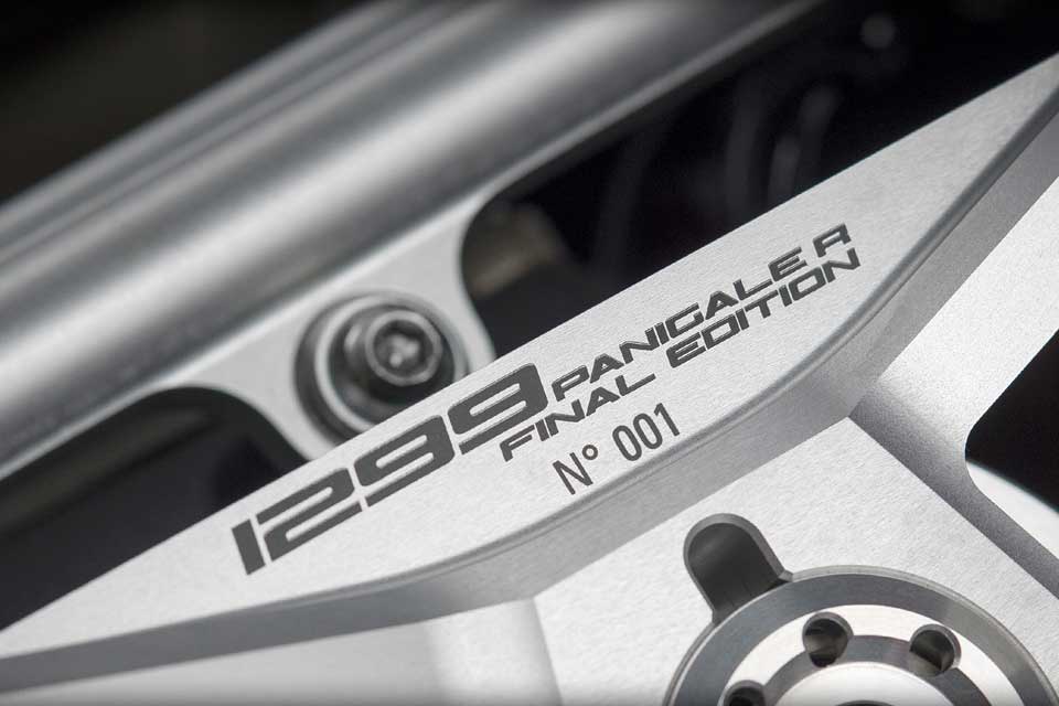 Ducati 1299 Panigale R ends reign with Final Edition Ducati 1299 Panigale R ends reign with Final Edition