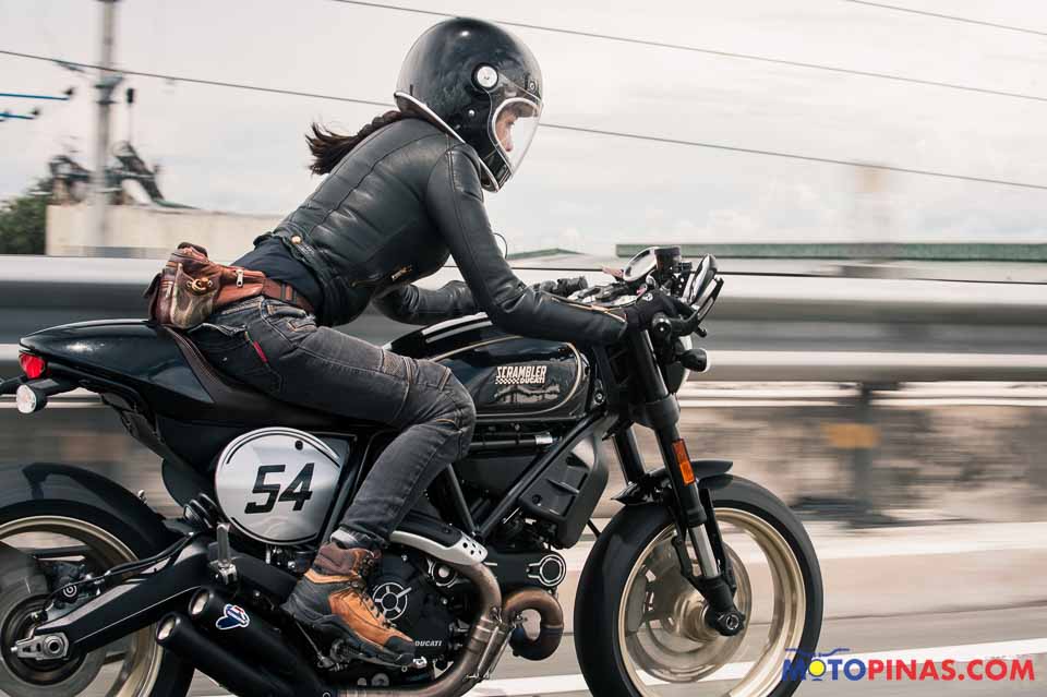 2017 Ducati Scrambler Café Racer 2017 Ducati Scrambler Café Racer