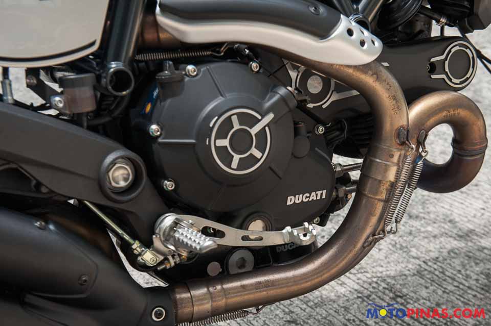 2017 Ducati Scrambler Café Racer 2017 Ducati Scrambler Café Racer