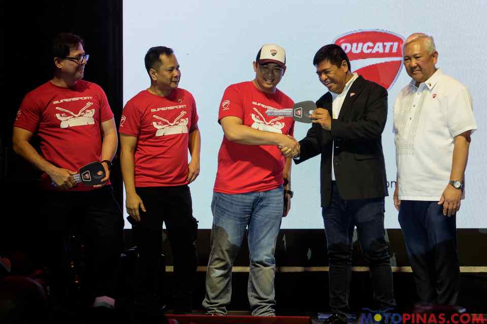 Ducati launches Supersport Ducati launches Supersport