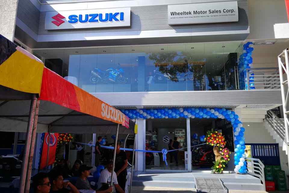 Suzuki and Wheeltek launch Skydrive FI and GSX-S1000F