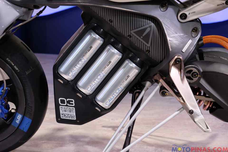 Tokyo 2017: Yamaha displays the MOTOROiD A.I. concept