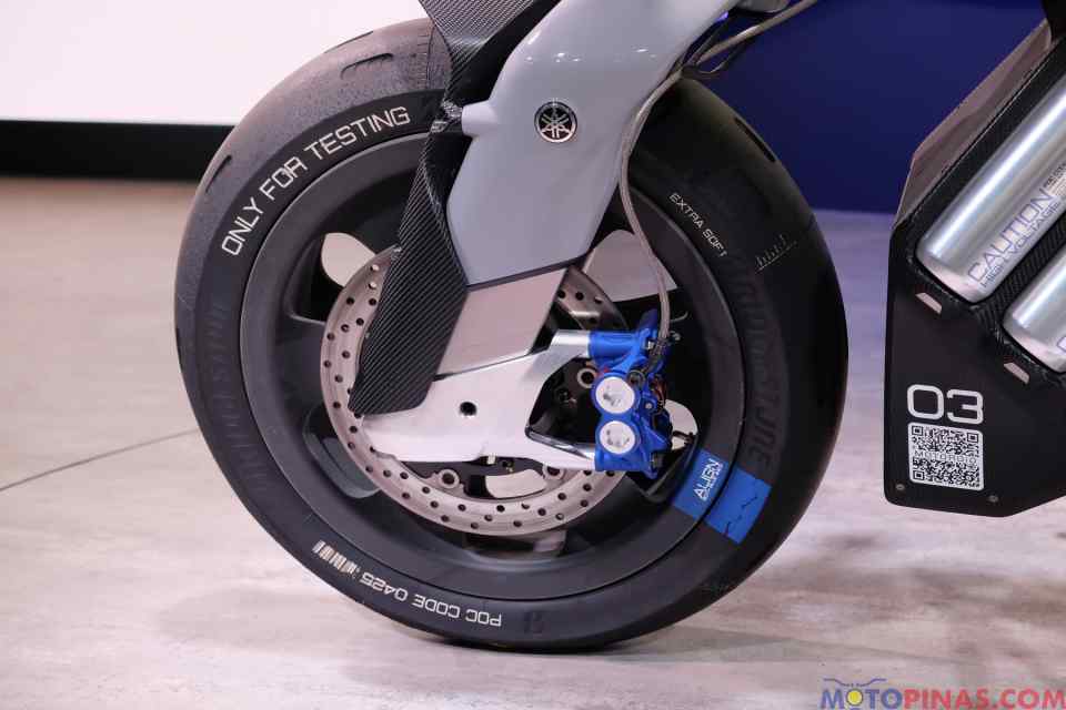 Tokyo 2017: Yamaha displays the MOTOROiD A.I. concept