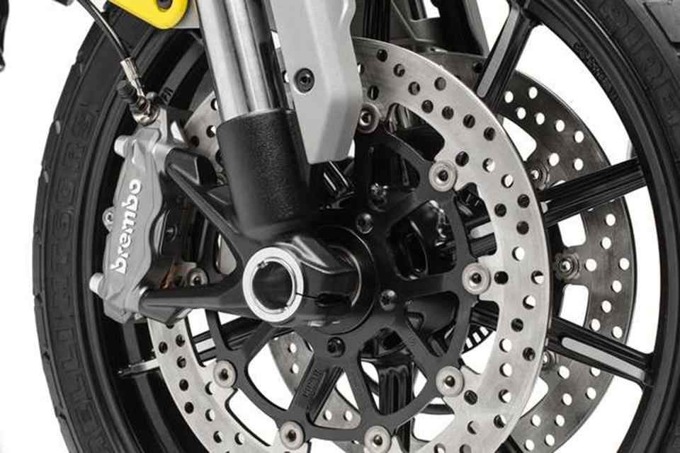 EICMA 2017: Ducati Scrambler 1100 gets more powerful V-Twin EICMA 2017: Ducati Scrambler 1100 gets more powerful V-Twin