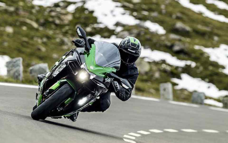 EICMA 2017: Supercharged Kawasaki Ninja H2 SX unleashed EICMA 2017: Supercharged Kawasaki Ninja H2 SX unleashed