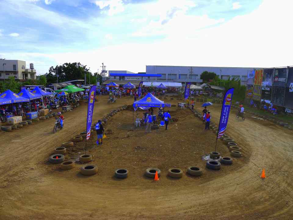 Mel Aquino holds Flat Track for a Cause Mel Aquino holds Flat Track for a Cause