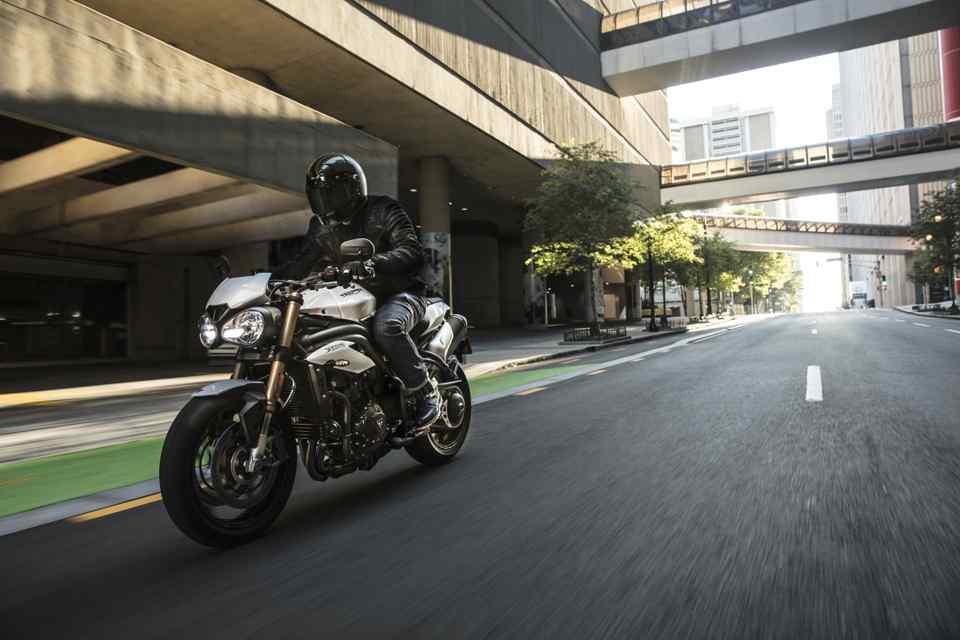 Triumph reveals 2018 Speed Triple S and RS Triumph reveals 2018 Speed Triple S and RS