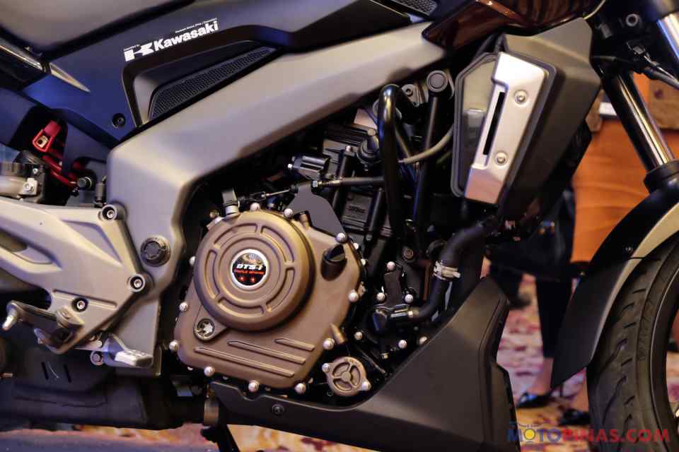 Kawasaki launches Bajaj Dominar 400 Kawasaki launches Bajaj Dominar 400