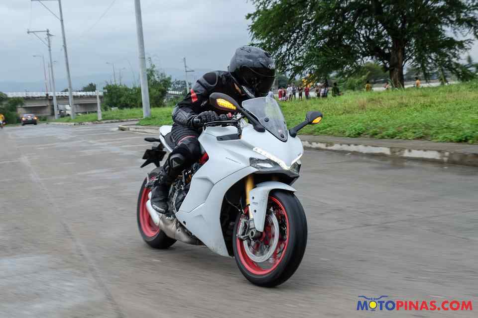 Ducati Supersport S