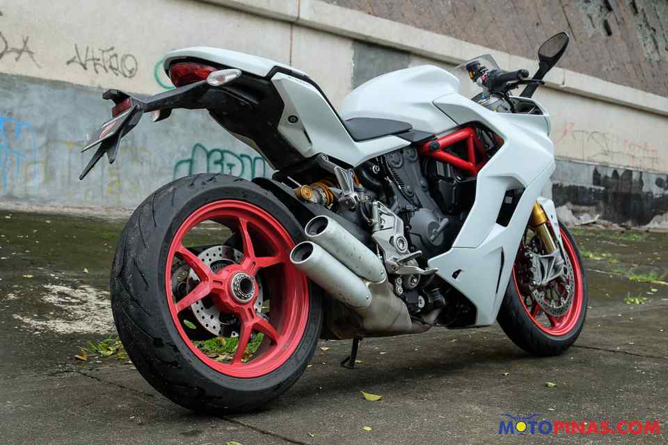 Ducati Supersport S