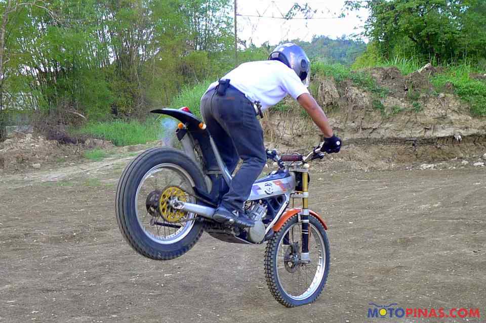 Trying out Motorcycle Trials Trying out Motorcycle Trials