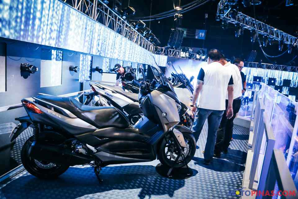 Yamaha presents MOTOROiD concept, Xmax, new campaign Yamaha presents MOTOROiD concept, Xmax, new campaign