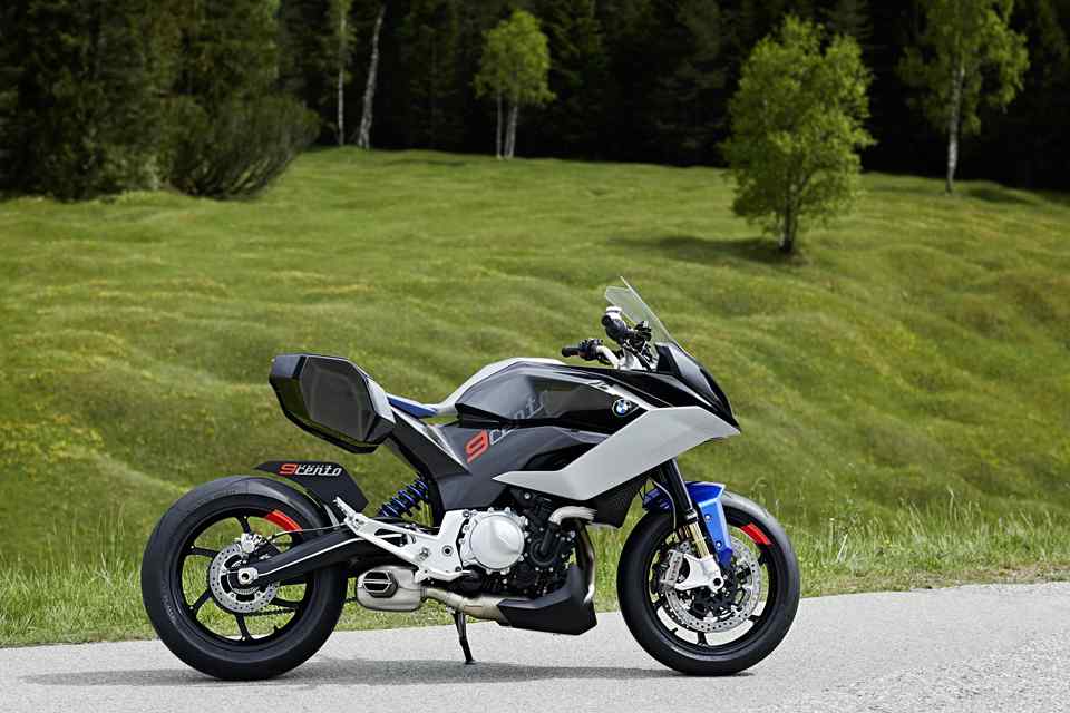 BMW Motorrad reveals the Concept 9cento sports tourer prototype BMW Motorrad reveals the Concept 9cento sports tourer prototype